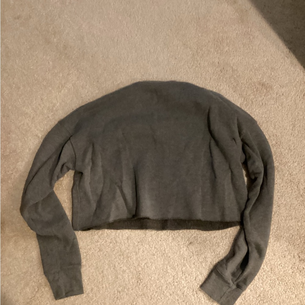 PURE BARRE SHADOW CROP PULLOVER - DEEP HEATHER/WHITE - Picture 4 of 4
